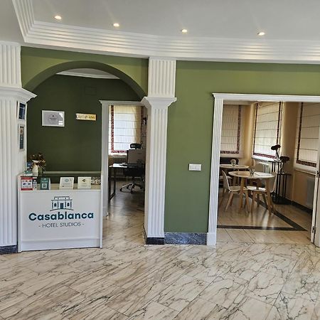 Casablanca Hotel Studios Санта-Марта-де-Тормес Екстер'єр фото
