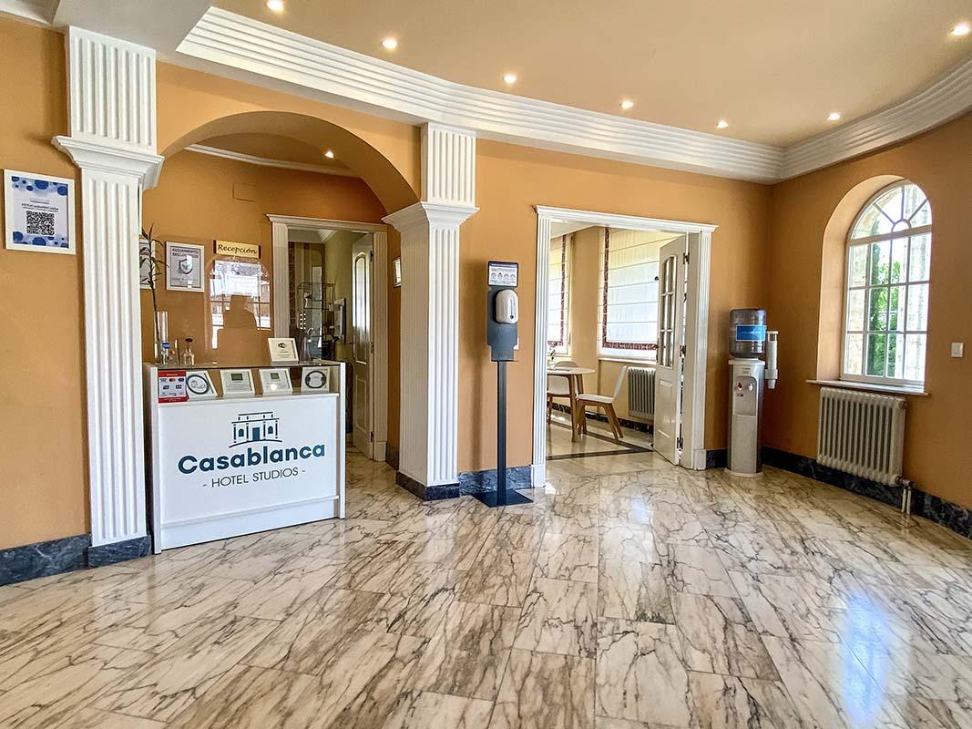 Casablanca Hotel Studios Санта-Марта-де-Тормес Екстер'єр фото