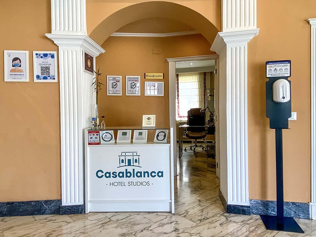Casablanca Hotel Studios Санта-Марта-де-Тормес Екстер'єр фото