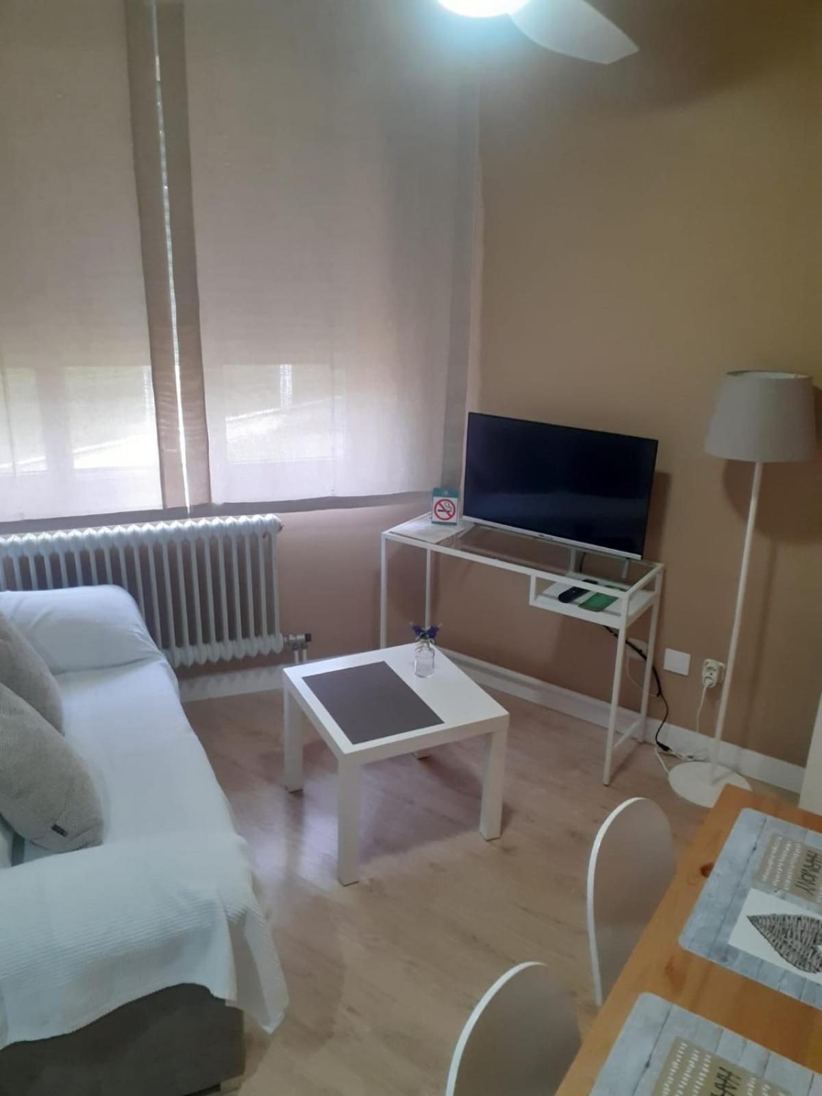 Casablanca Hotel Studios Санта-Марта-де-Тормес Екстер'єр фото
